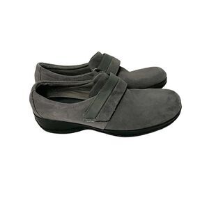 Clarks Bendables Dark Gray Suede Leather Slip On Loafers 81450 Size 8.5